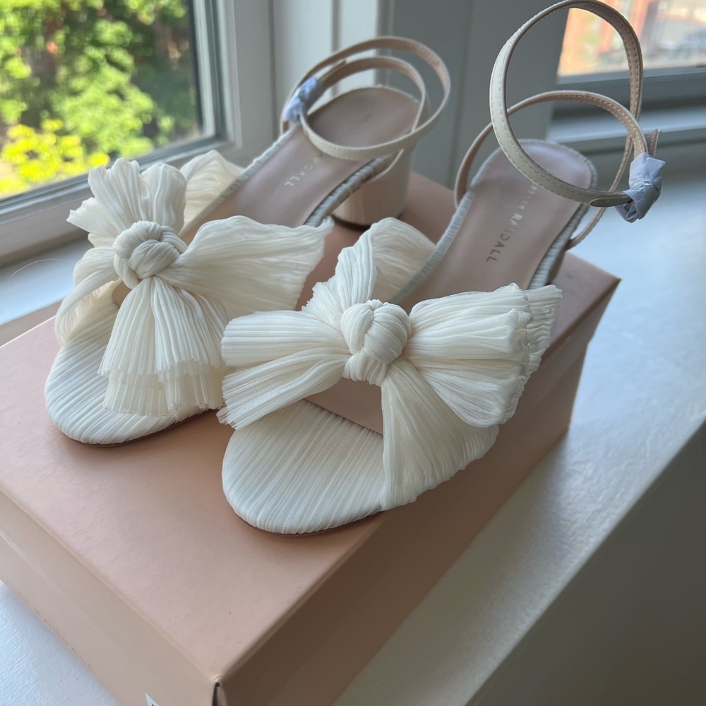 Gorgeous loeffler Randall bridal heels! NEVER BEEN WORN